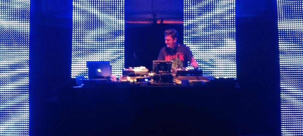 DJ FIKS 4