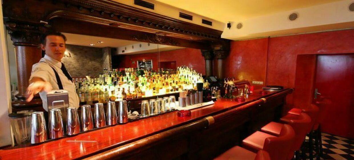 Lorbass Bar und Lounge 5