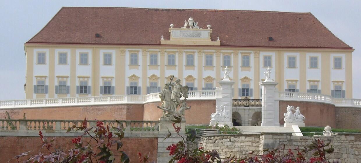 Schloss Hof 18