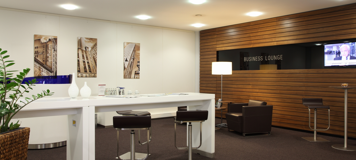 Meeting Am Rhein Dusseldorf Regus Seestern In Dusseldorf Mieten Bei Event Inc