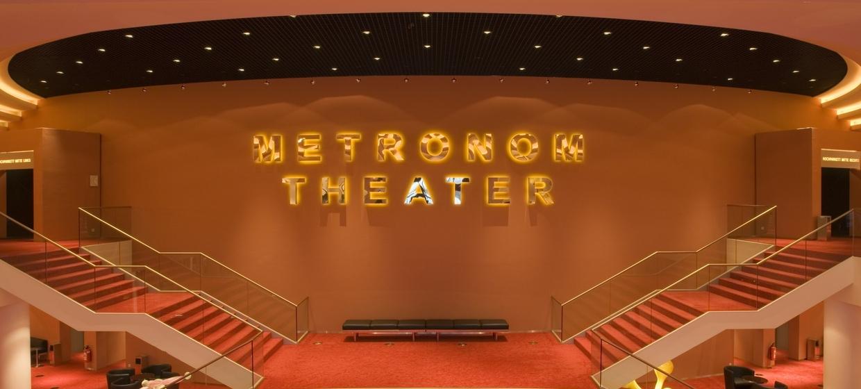Stage Metronom Theater 6