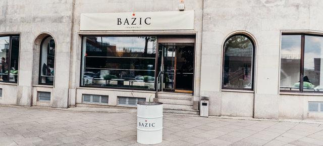 BAZIC Lounge 25