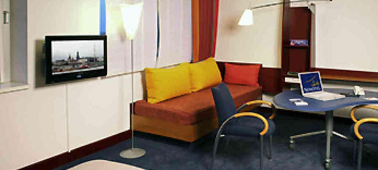 Novotel Suites Hamburg City 4