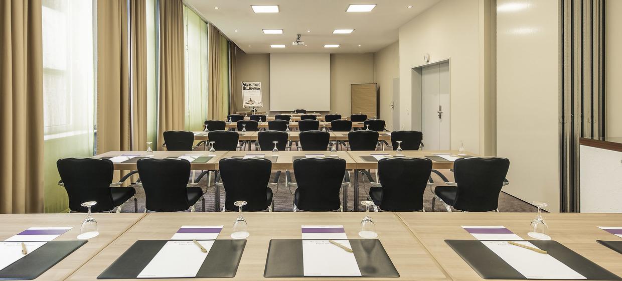 Mercure Hotel Düsseldorf City Center 1