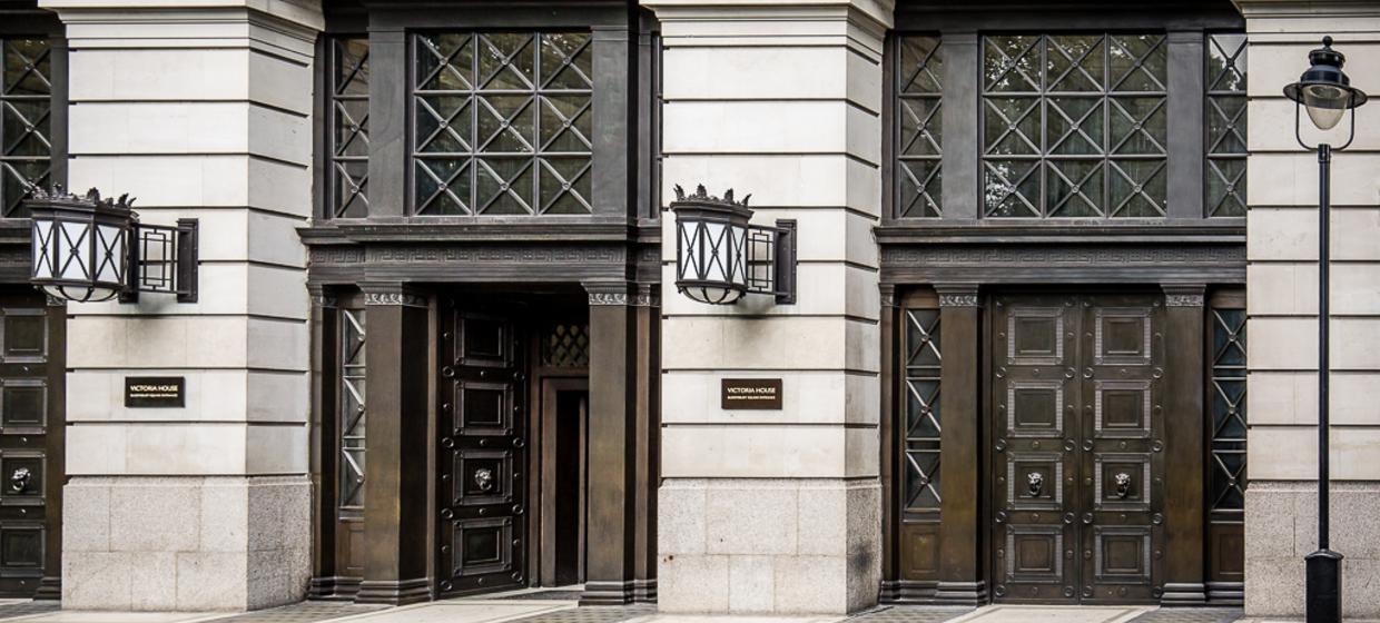 London's Opulent Art Deco Venue  13