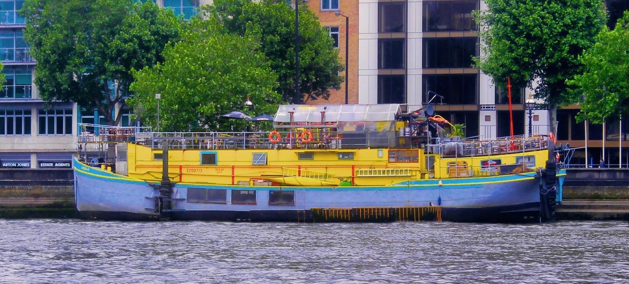 Floating Event Space in Prime London Location  2