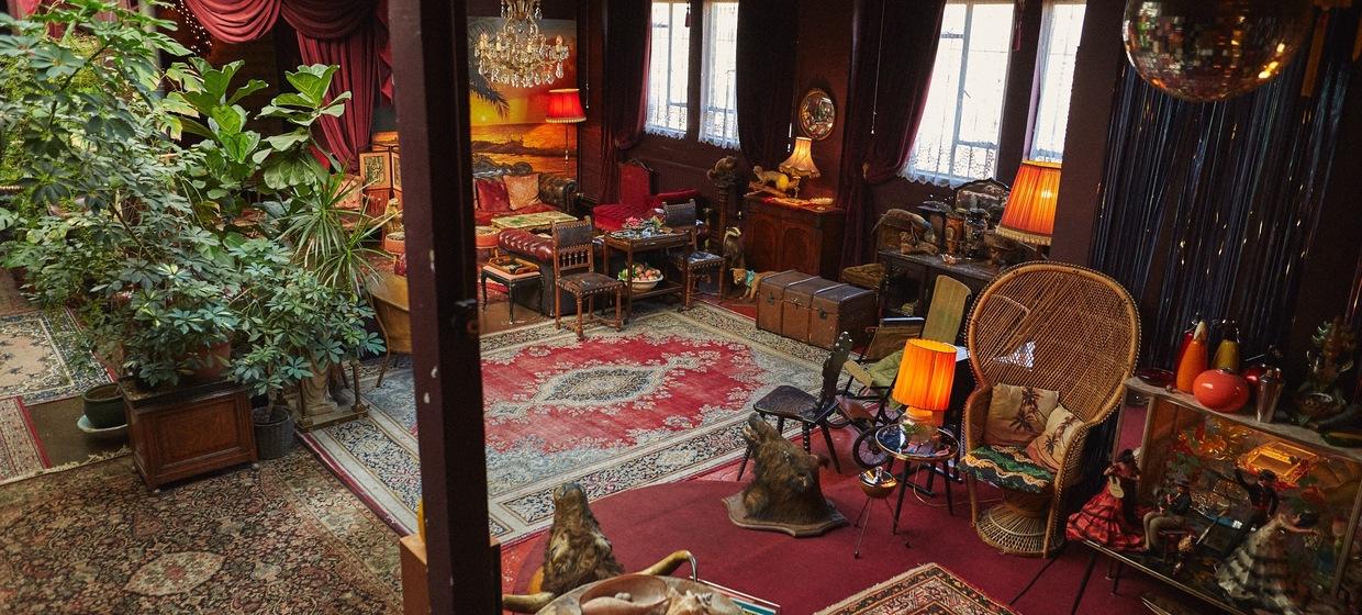 A Decadent Space for Creative Events 5
