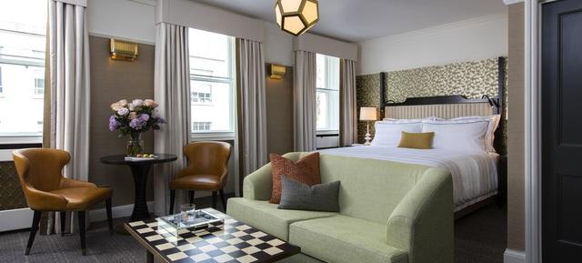 Luxury Hotel in Central London 5