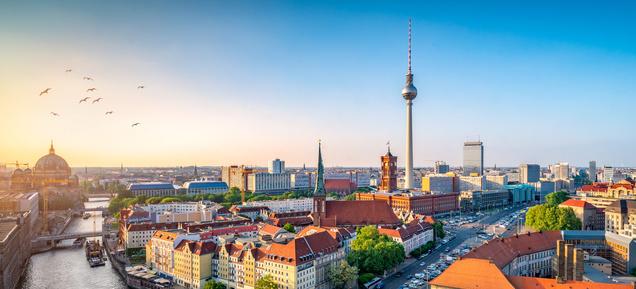 Berlin entdecken. GPS Teamschatzsuche – Berlin City Highlights – DDR Spezial 1