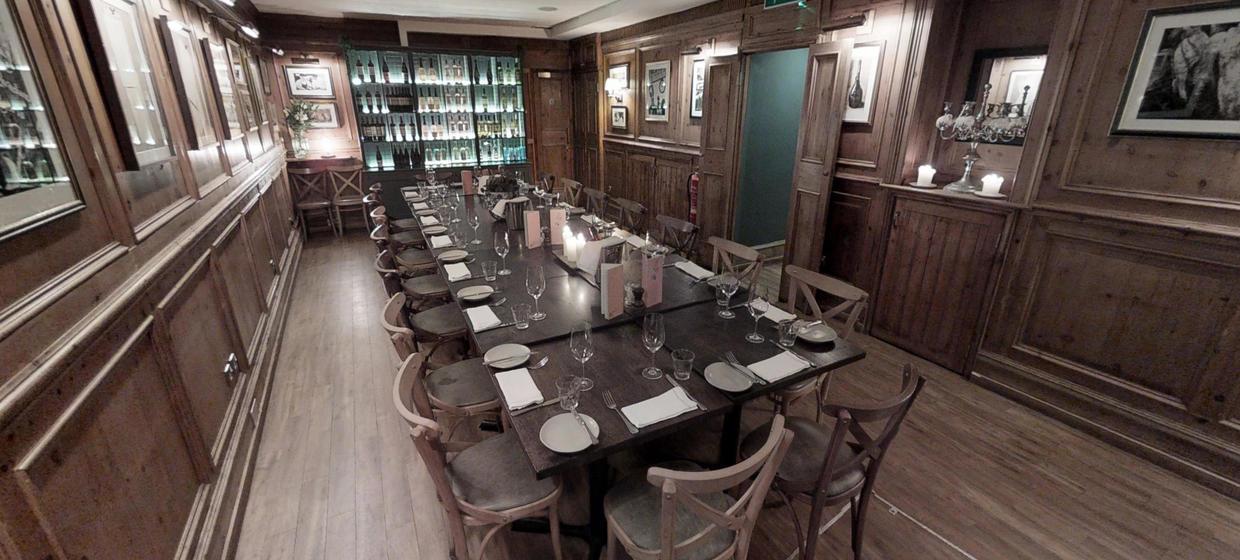 Intimate Restaurant with Private Dining Spaces 1