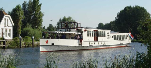 Klassieke Salonboot voor Amsterdamse Evenementen 1