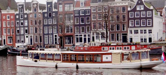 Vakkundig Gerestaureerde Salonboot in Amsterdam 6