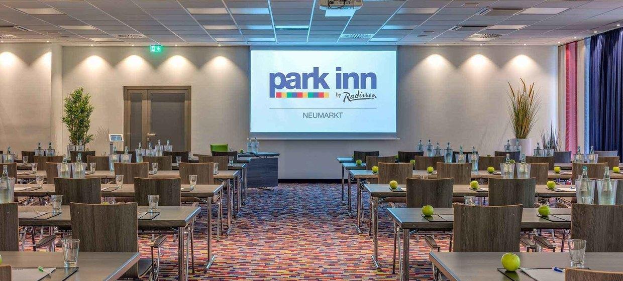 Park Inn by Radisson Neumarkt 1