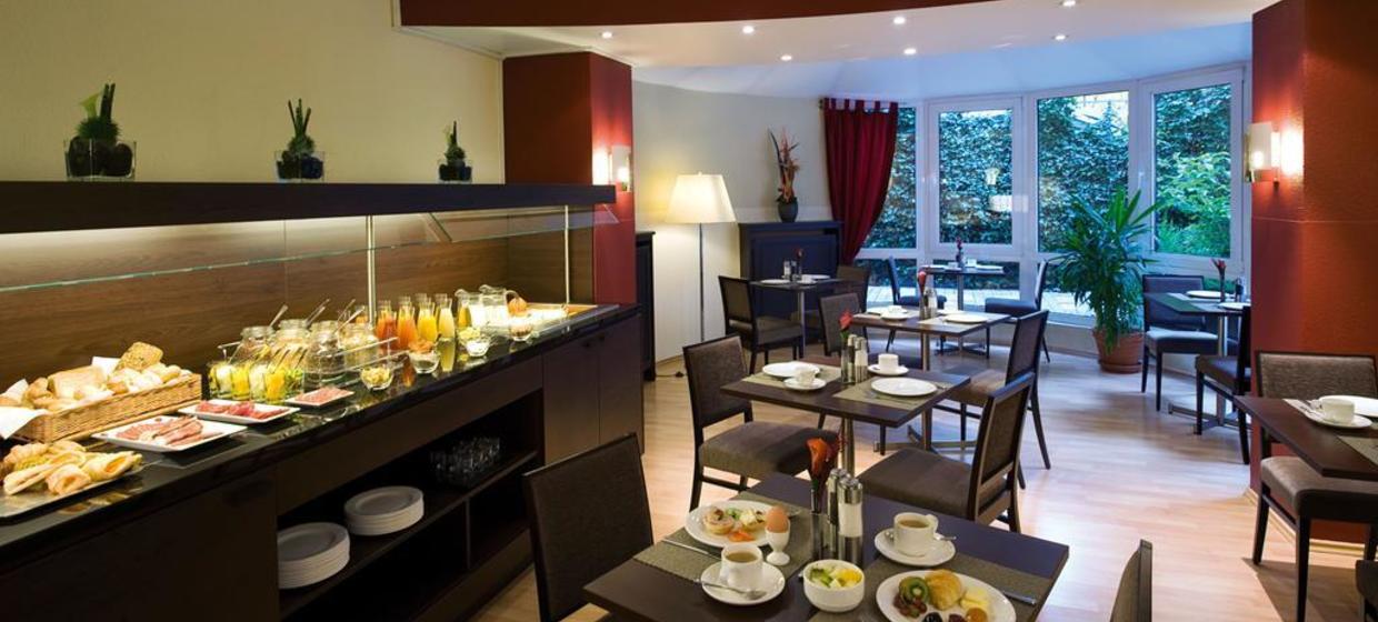 NH Frankfurt Villa 1