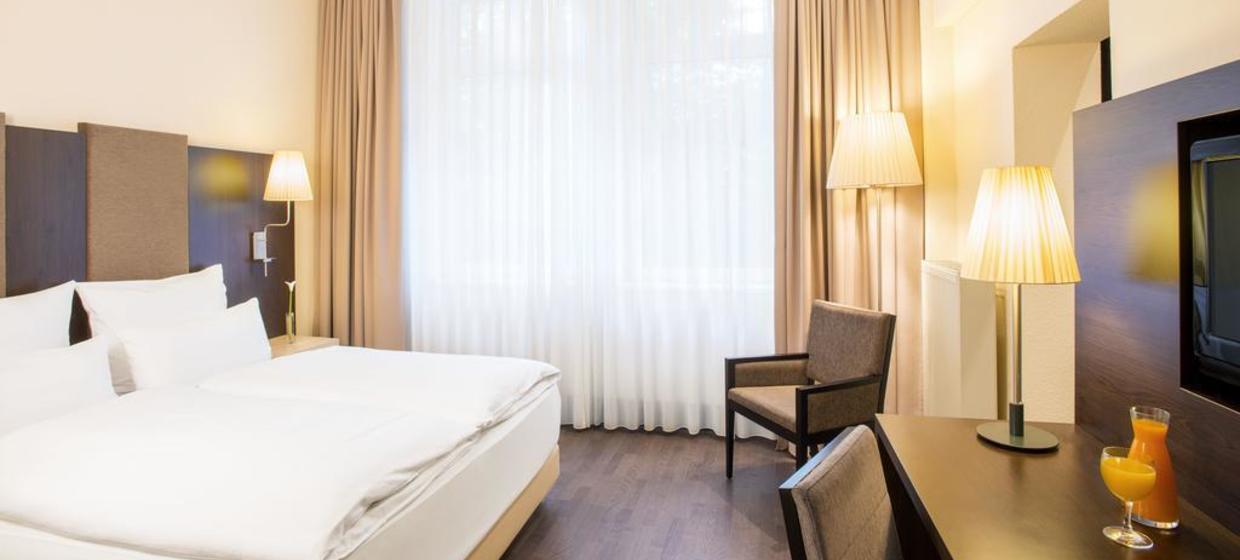 NH Frankfurt Villa 4