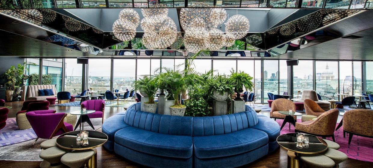 Luxuriously Designed Event Spaces on the Bank of the River Thames 1