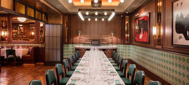 A Glamorous Restaurant with Private Dining Spaces 2