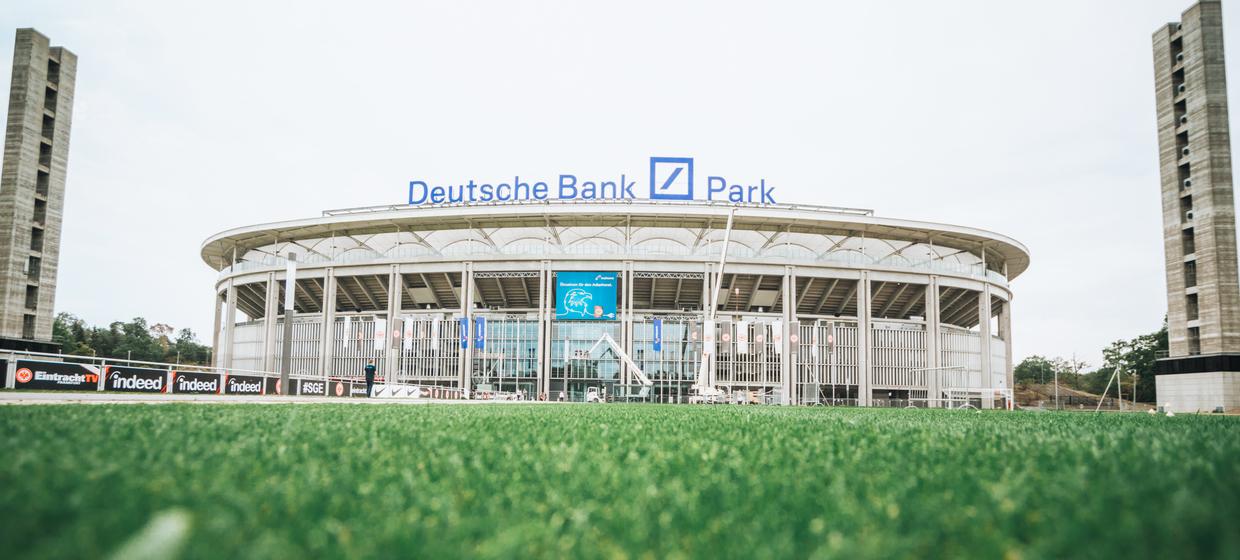 Commerzbank Arena Frankfurt: Deutsche Bank Park in Frankfurt mieten bei