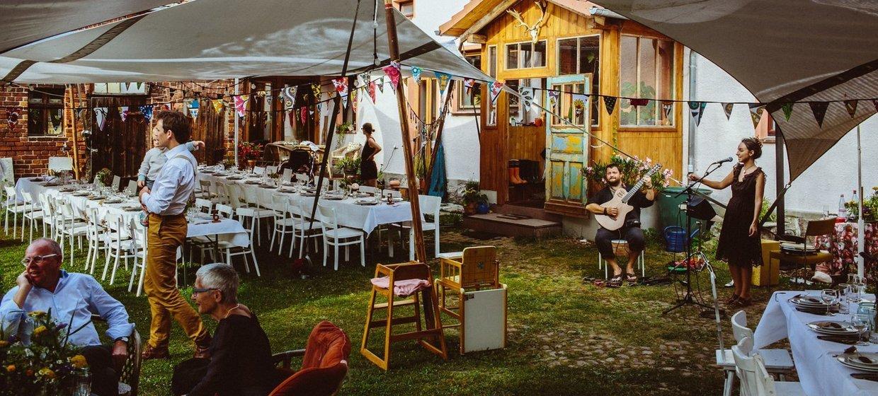 Weihnachtsfeier mit Lagerfeuer, Glühwein & Wildbratenbuffet 1