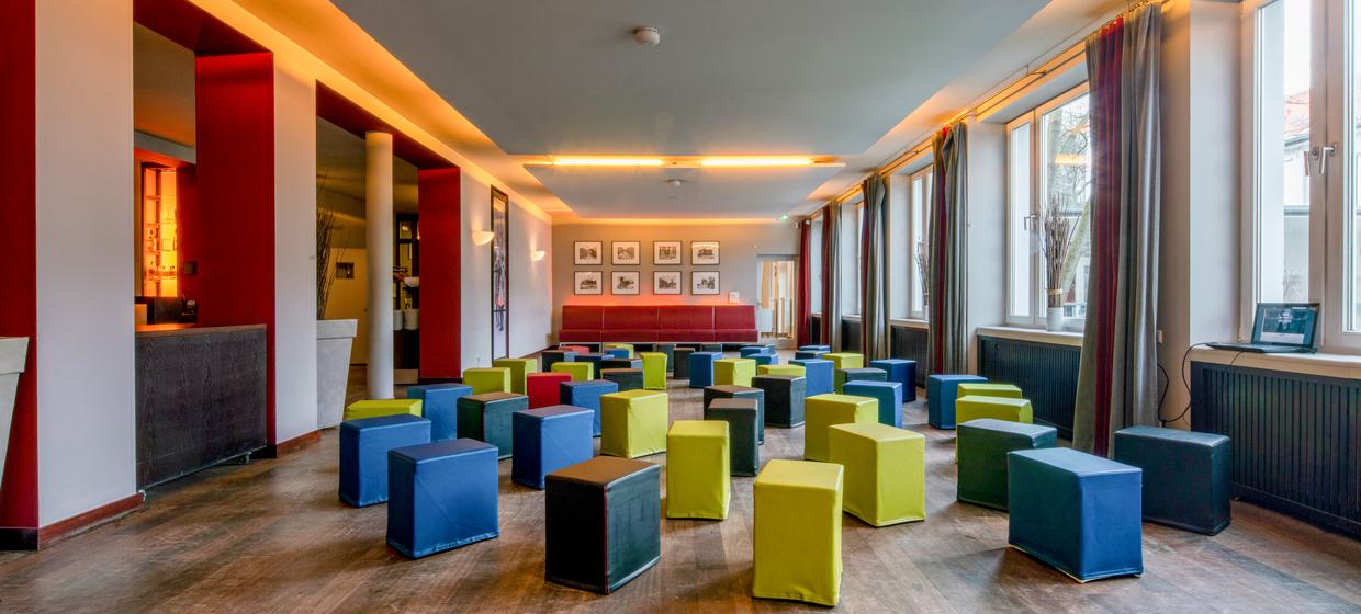 Hotel & Stadtbad Oderberger - Restaurant „Die Schule“ 2