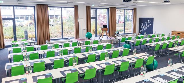 Lindner Hotel Frankfurt Sportpark 1