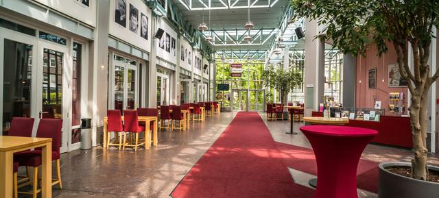 Komödie Winterhuder Fährhaus in Hamburg / Winterhude 7