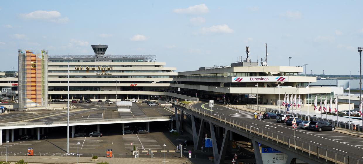 Moxy Köln Bonn Airport 26