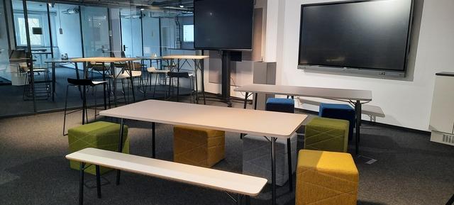 east27 | Stuttgart Flgh/Messe in Stuttgart / Möhringen 4