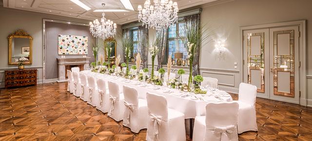 Fairmont Hotel Vier Jahreszeiten in Hamburg / Neustadt 8