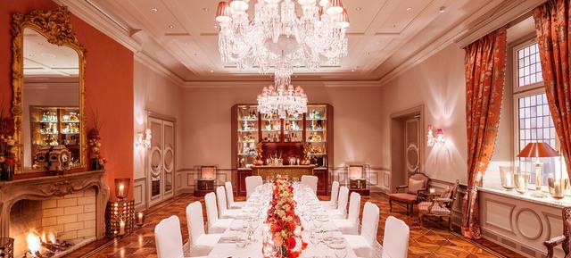 Fairmont Hotel Vier Jahreszeiten in Hamburg / Neustadt 4