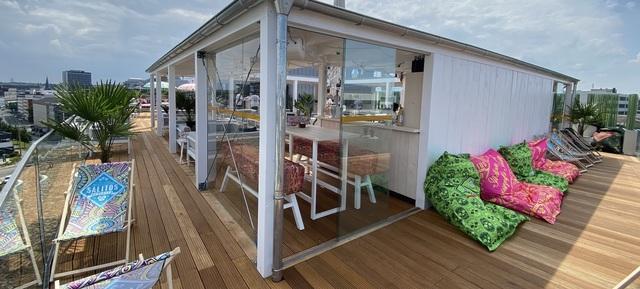 Lil Tiger Rooftop Terrace 7
