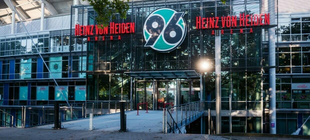 Heinz von Heiden Arena 13