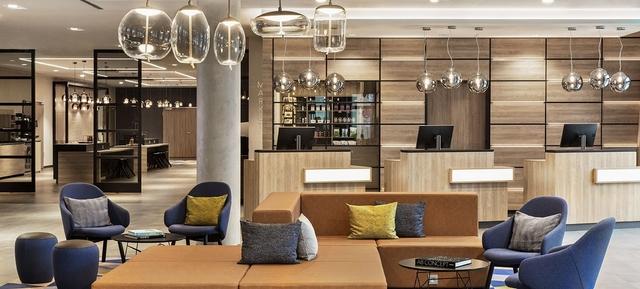 Courtyard by Marriott Hamburg City 8