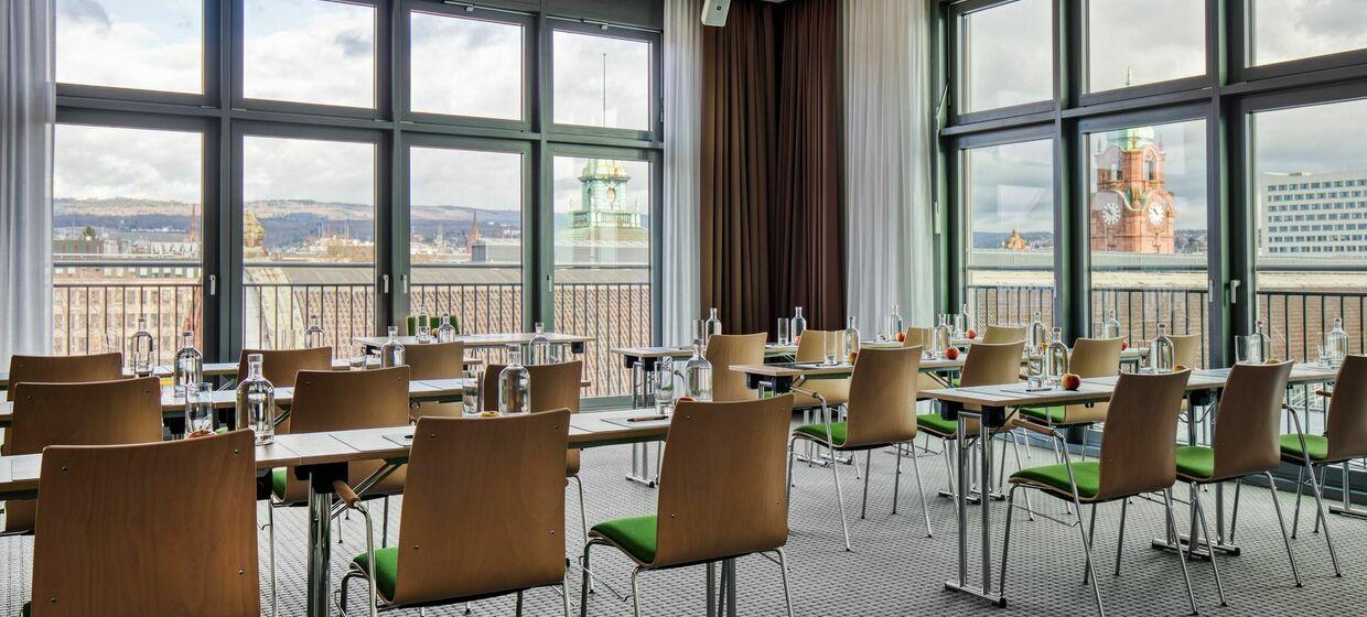 Intercity Hotel Wiesbaden 2