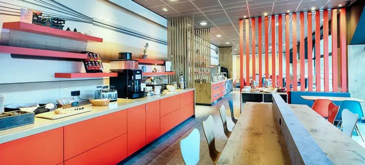 B&B Hotel Düsseldorf-Hbf 3