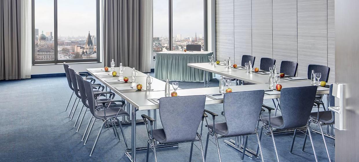 IntercityHotel Hamburg Dammtor Messe 1