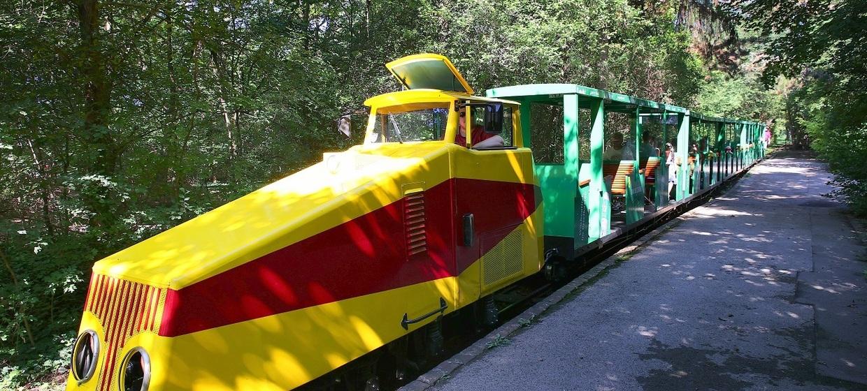 Donauparkbahn 4