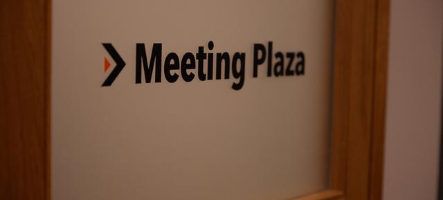 liveFRAME STUDIOS Meeting Plaza 3