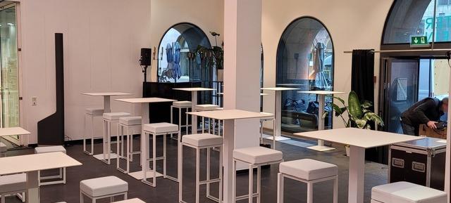 Café im Frankfurter Kunstverein 6
