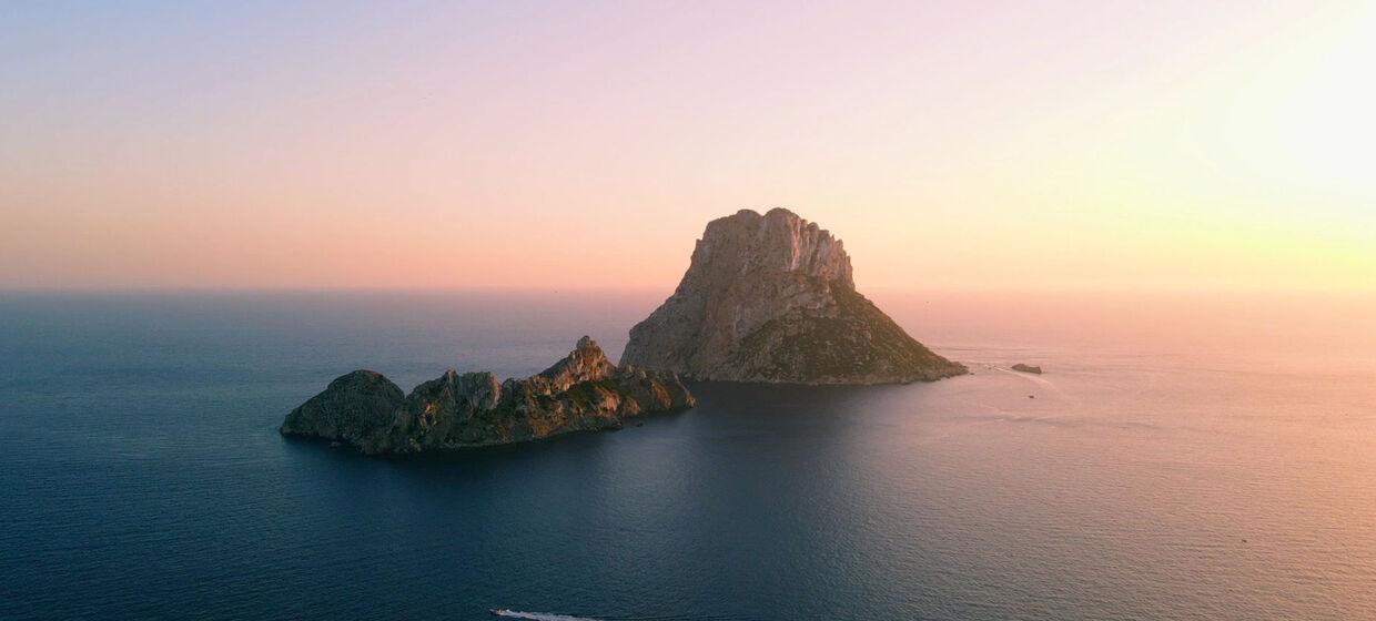 Foto 1 von IBIZA IS CALLING