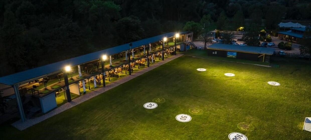 Golf Lounge Resort 21