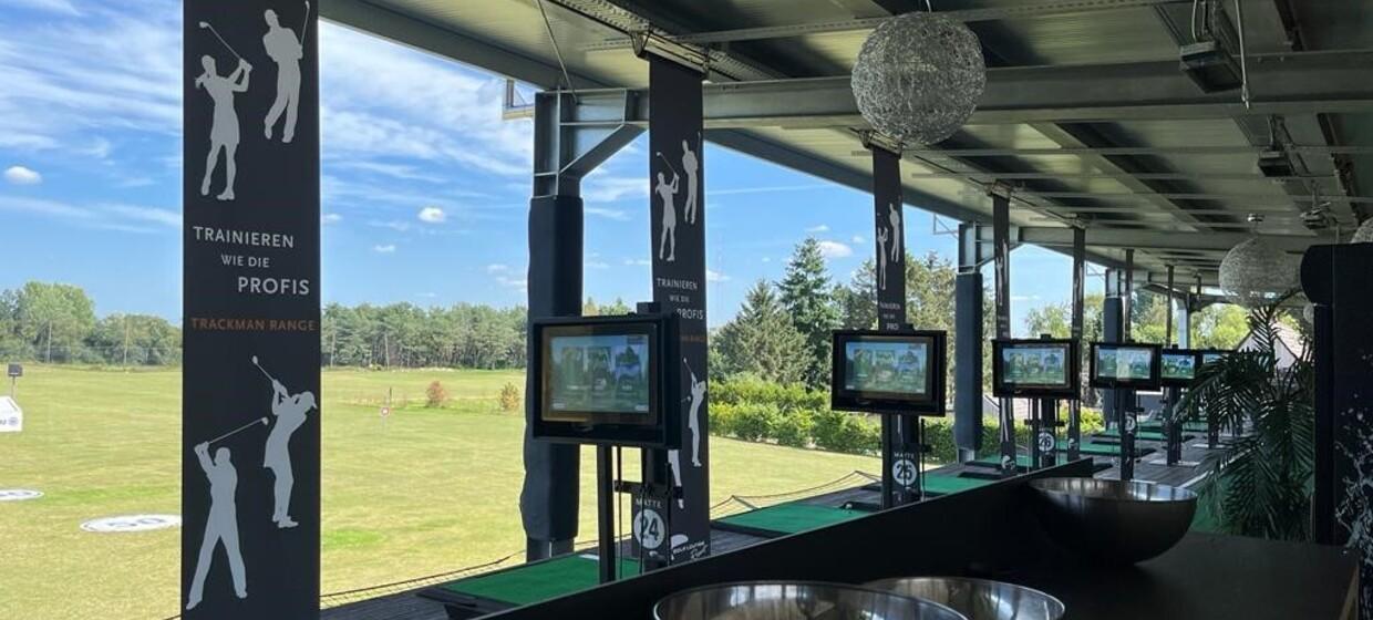 Golf Lounge Resort 25