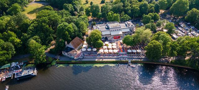 Sommerfest am Ufer der Spree 4