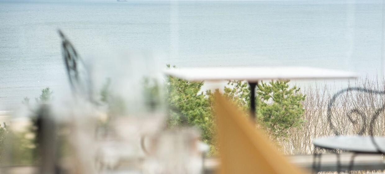 Strandhotel mit Wellnessbereich und Gastronomie 22