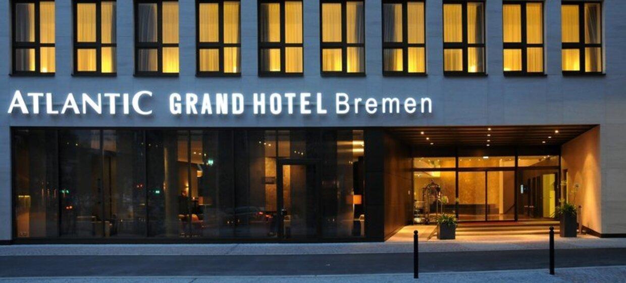 Hotel am Strand mit umfassenden Annehmlichkeiten 1