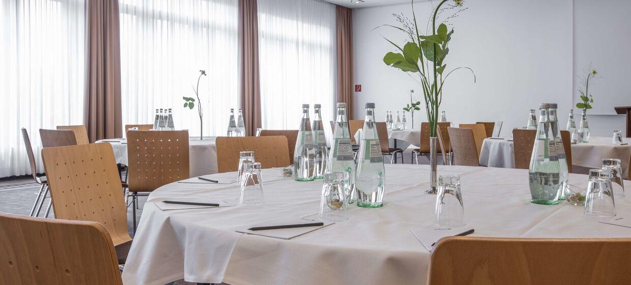 Businesshotel mit direktem Zugang Messe Hannover 44