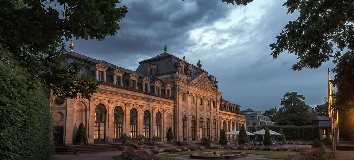 Hotel in Fulda mit Pools und Restaurant 5