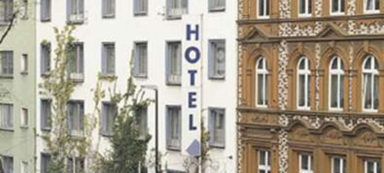 Zentrales Hotel mit Sauna und Bar 2