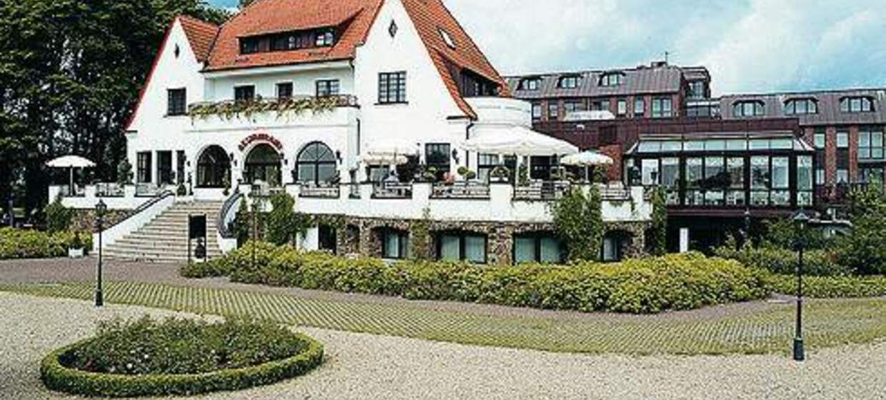 Ruhiges Hotel mit vielfältigen Annehmlichkeiten 1