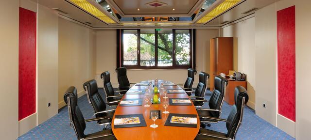 Maritim Hotel Köln in Köln / Altstadt & Neustadt-Süd 4